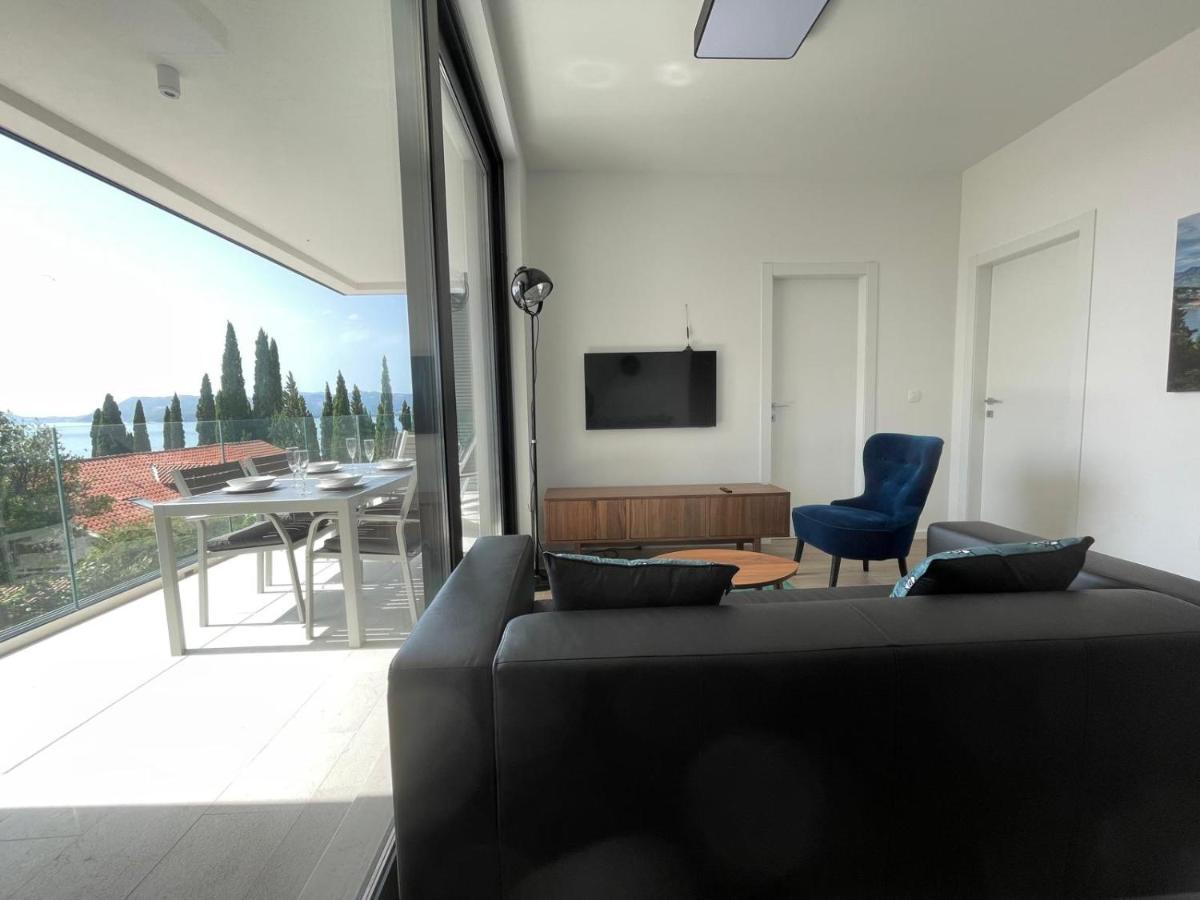 Apartment Kuca Bella